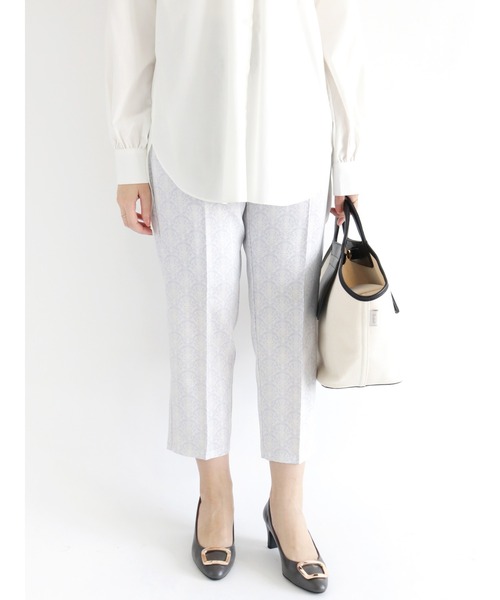 Te chichi（テチチ）の「アラベスク柄テーパードパンツ（その他パンツ・レディース・イエロー/ブルー・SMALL/MEDIUM）」の2枚目の写真