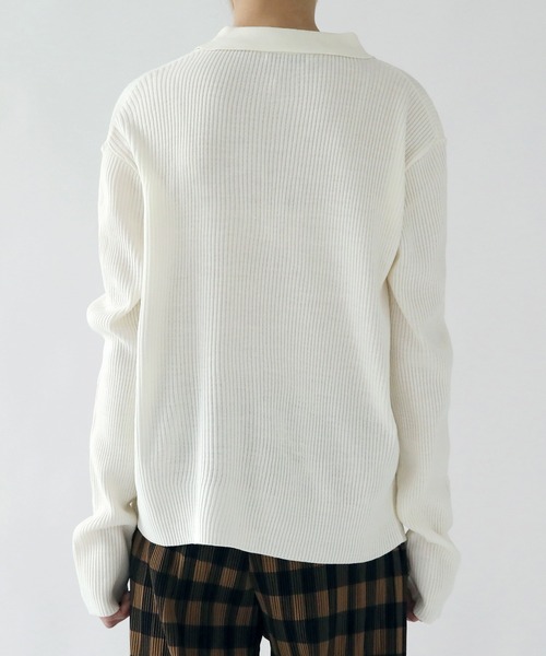 UNE MANSION（ユヌマンション）の「【8カラー展開】カラーネックリブニットカーディガン（カーディガン/ボレロ・レディース・ブラック/ベージュ/レッド/ピンク/ブルー/グリーン/アイボリー/レモンイエロー・FREE）」の21枚目の写真