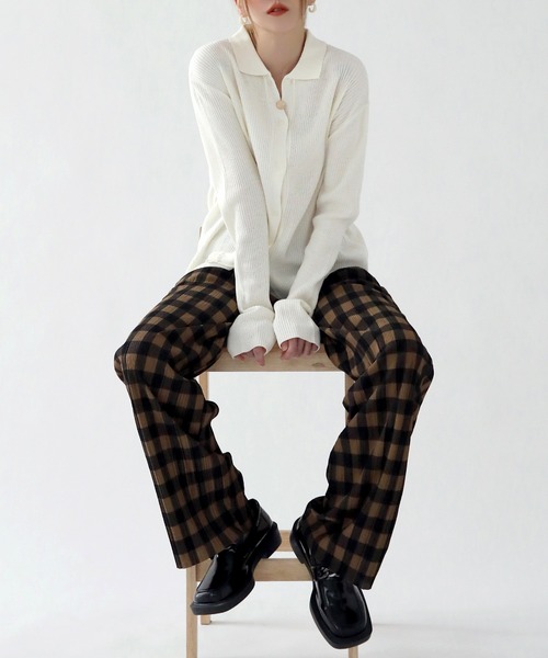 UNE MANSION（ユヌマンション）の「【8カラー展開】カラーネックリブニットカーディガン（カーディガン/ボレロ・レディース・ブラック/ベージュ/レッド/ピンク/ブルー/グリーン/アイボリー/レモンイエロー・FREE）」の13枚目の写真