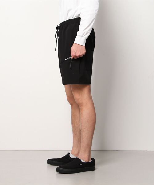 MAGIC NUMBER（マジック ナンバー）の「【MAGIC NUMBER】LIVIN' WELL STRETCH SHORT（その他パンツ・メンズ・ブラック・MEDIUM/LARGE/X-LARGE）」の3枚目の写真