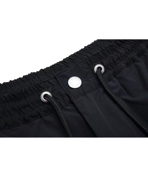 MAGIC NUMBER（マジック ナンバー）の「【MAGIC NUMBER】LIVIN' WELL STRETCH SHORT（その他パンツ・メンズ・ブラック・MEDIUM/LARGE/X-LARGE）」の6枚目の写真