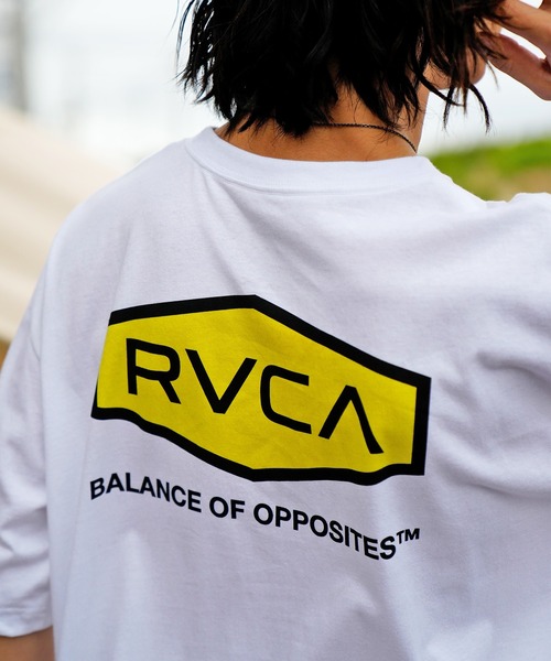 RVCA(ルーカ)の「RVCA/ルーカ ビッグシルエット バックプリントTシャツ BC041-306(Tシャツ/カットソー・メンズ・ブラック/ブラウン/ホワイト・L/S/M)」の2枚目の写真