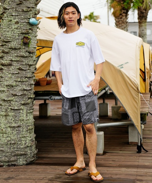 RVCA(ルーカ)の「RVCA/ルーカ ビッグシルエット バックプリントTシャツ BC041-306(Tシャツ/カットソー・メンズ・ブラック/ブラウン/ホワイト・L/S/M)」の9枚目の写真