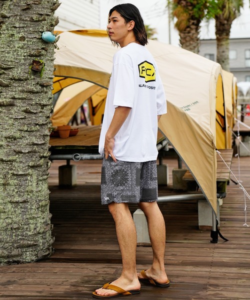 RVCA(ルーカ)の「RVCA/ルーカ ビッグシルエット バックプリントTシャツ BC041-306(Tシャツ/カットソー・メンズ・ブラック/ブラウン/ホワイト・L/S/M)」の10枚目の写真