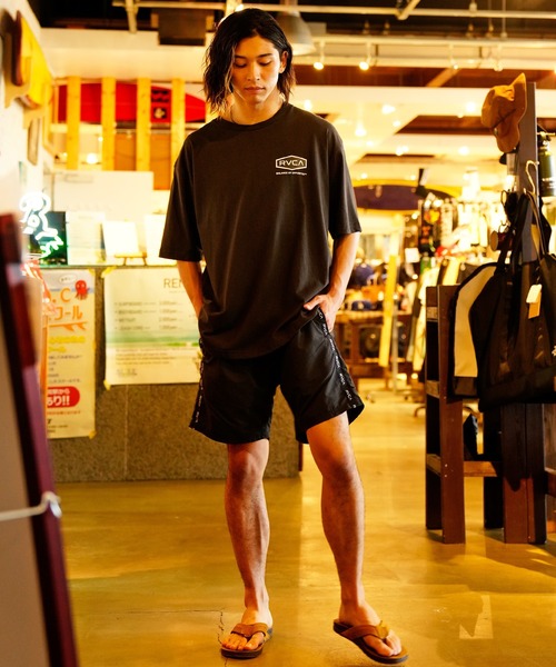 RVCA(ルーカ)の「RVCA/ルーカ ビッグシルエット バックプリントTシャツ BC041-306(Tシャツ/カットソー・メンズ・ブラック/ブラウン/ホワイト・L/S/M)」の21枚目の写真