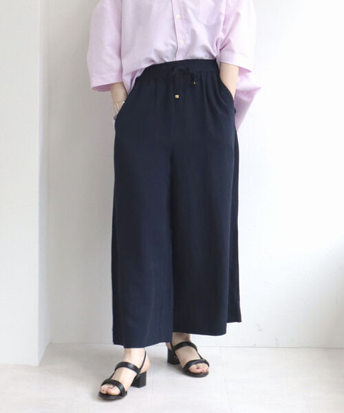 fredy emue(フレディエミュ)の「リネン混イージーパンツ【サイズ展開あり】(その他パンツ・レディース・ベージュ/ネイビー/グリーン・38/36)」の3枚目の写真