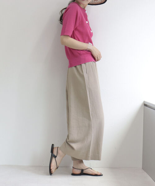 fredy emue(フレディエミュ)の「リネン混イージーパンツ【サイズ展開あり】(その他パンツ・レディース・ベージュ/ネイビー/グリーン・38/36)」の17枚目の写真