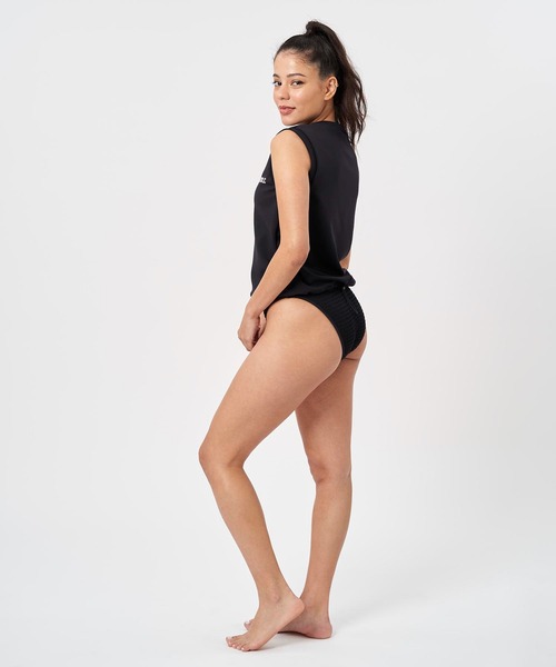 GUACAMOLE(ガカモレ)の「FUNCTIONAL SLEEVELESS TOP(ラッシュガード・レディース・ホワイト/ブラック/ピンク・M)」の2枚目の写真