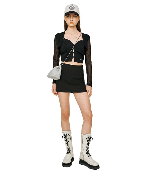 oddoneout(オッドワンアウト)の「A'GEM/9 × .kom『ODD ONE OUT/オッドワンアウト』Slit top&layerd bolero/レイヤードスリットトップ&ボレロ SET(カーディガン/ボレロ・レディース・ブラック・FREE)」の5枚目の写真