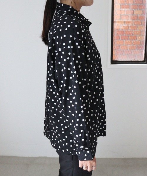 DONOBAN（ドノバン）の「ドットブラウス（シャツ/ブラウス・レディース・ホワイト/ブラック/ベージュ・F）」の7枚目の写真