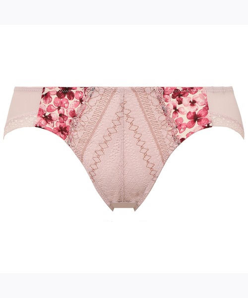 AMOSTYLE BY Triumph（アモスタイルバイトリンプ）の
