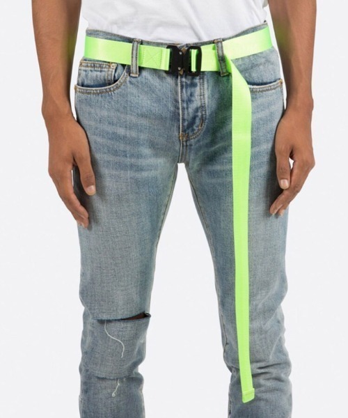 mnml(ミニマル)の「mnml/ミニマル/コブラバックルベルト/WebBelt(M2018-X530)(ベルト・メンズ・ブラック/イエロー/レッド/ブルー/ライム・F)」の3枚目の写真