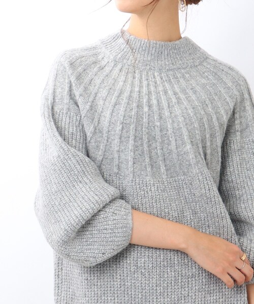 DRESKIP(ドレスキップ)の「◆求心編みニット(ニット/セーター・レディース・ピンク系/ライトベージュ/ライトブルー/グレー・02/03/04)」の2枚目の写真