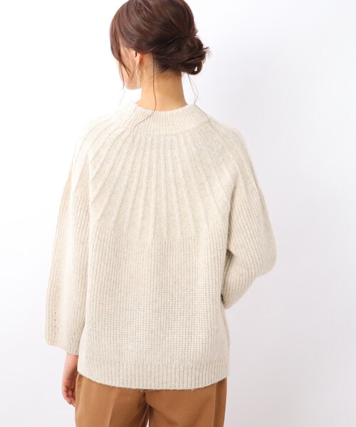 DRESKIP(ドレスキップ)の「◆求心編みニット(ニット/セーター・レディース・ピンク系/ライトベージュ/ライトブルー/グレー・02/03/04)」の7枚目の写真