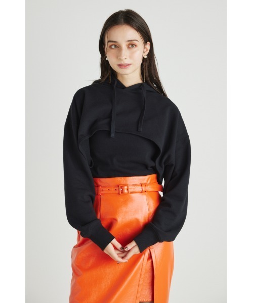 rienda（リエンダ）の「クロップドコンビスウェットトップス（スウェット・レディース・ブラック/アイボリー/ライトブラウン/オレンジ系その他・FREE）」の3枚目の写真