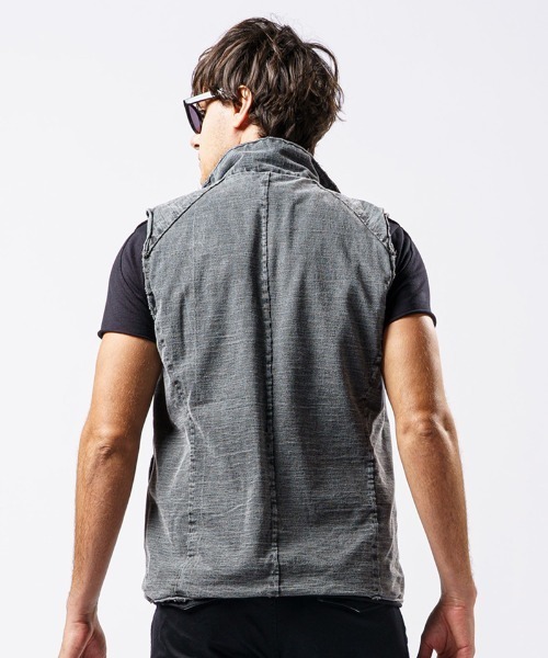 wjk(ダヴルジェイケイ)の「mcg3136- cut-off stand collar vest ベスト(ベスト・メンズ・ライトグレー/インディゴブルー/ブラック・S/M/L/XL)」の16枚目の写真