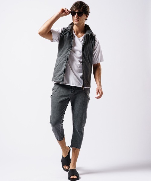 wjk(ダヴルジェイケイ)の「mcg3136- cut-off stand collar vest ベスト(ベスト・メンズ・ライトグレー/インディゴブルー/ブラック・S/M/L/XL)」の18枚目の写真