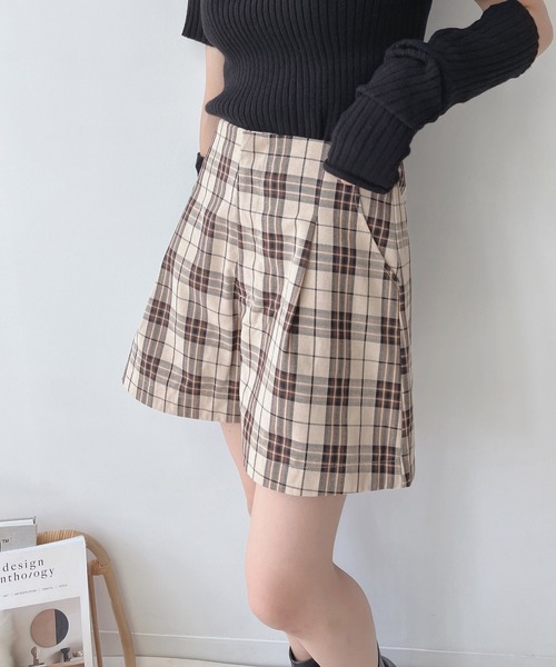 AS KNOW AS plus（アズノゥアズプラス）の「♪SETも ハイウエストショートパンツ　セットアップ可能（その他パンツ・レディース・ベージュ系その他/ブラウン系その他/ブラック系その他/ホワイト系その他・FREE）」の4枚目の写真