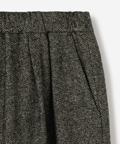 Morris & Sons（モリスアンドサンズ）の「MORRIS & SONS | ホームスパン 2タックイージーパンツ WOMEN（その他パンツ・レディース・ブラック系その他/ベージュ系その他・1/0）」の10枚目の写真