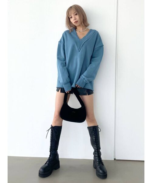 EMODA（エモダ）の「ダブルスリットハイウエストショートパンツ（その他パンツ・レディース・ブラック/その他/グレー・SMALL/MEDIUM）」の5枚目の写真