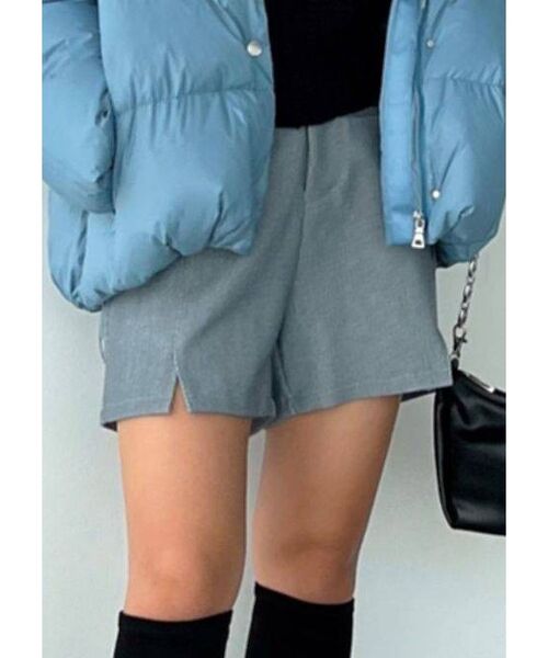 EMODA（エモダ）の「ダブルスリットハイウエストショートパンツ（その他パンツ・レディース・ブラック/その他/グレー・SMALL/MEDIUM）」の8枚目の写真