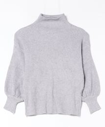 タートルネックモモンガニット