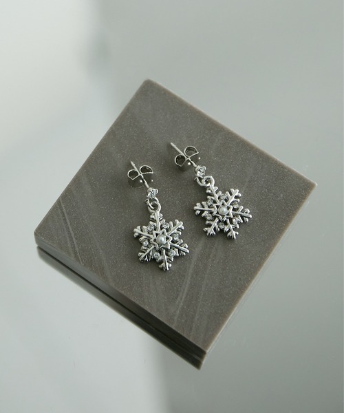 ROPE' PICNIC(ロペピクニック)の「スノーフレークピアス(ピアス(両耳用)・レディース・シルバー/ゴールド・FREE)」の2枚目の写真