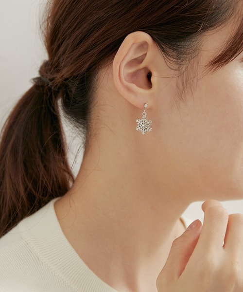 ROPE' PICNIC(ロペピクニック)の「スノーフレークピアス(ピアス(両耳用)・レディース・シルバー/ゴールド・FREE)」の8枚目の写真