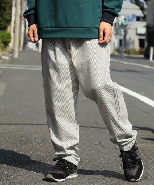 Dickies（ディッキーズ）の「【GENUINE DICKIES/ジェニュインディッキーズ】イージーテーパード リラックスシェフパンツ（チノパンツ・メンズ・アイボリー/ブラック/ベージュ/インディゴブルー/ストライプ/オリーブ/ホワイト×ブルー/ブルー系その他/カーキ/チャコールグレー・M/L/XL）」の3枚目の写真