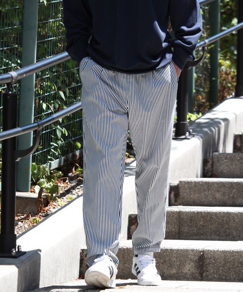 Dickies（ディッキーズ）の「【GENUINE DICKIES/ジェニュインディッキーズ】イージーテーパード リラックスシェフパンツ（チノパンツ・メンズ・アイボリー/ブラック/ベージュ/インディゴブルー/ストライプ/オリーブ/ホワイト×ブルー/ブルー系その他/カーキ/チャコールグレー・M/L/XL）」の13枚目の写真