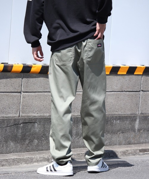 Dickies（ディッキーズ）の「【GENUINE DICKIES/ジェニュインディッキーズ】イージーテーパード リラックスシェフパンツ（チノパンツ・メンズ・アイボリー/ブラック/ベージュ/インディゴブルー/ストライプ/オリーブ/ホワイト×ブルー/ブルー系その他/カーキ/チャコールグレー・M/L/XL）」の16枚目の写真
