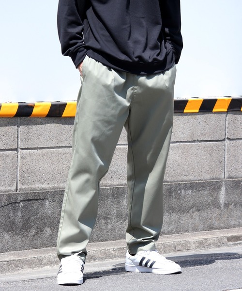 Dickies（ディッキーズ）の「【GENUINE DICKIES/ジェニュインディッキーズ】イージーテーパード リラックスシェフパンツ（チノパンツ・メンズ・アイボリー/ブラック/ベージュ/インディゴブルー/ストライプ/オリーブ/ホワイト×ブルー/ブルー系その他/カーキ/チャコールグレー・M/L/XL）」の14枚目の写真