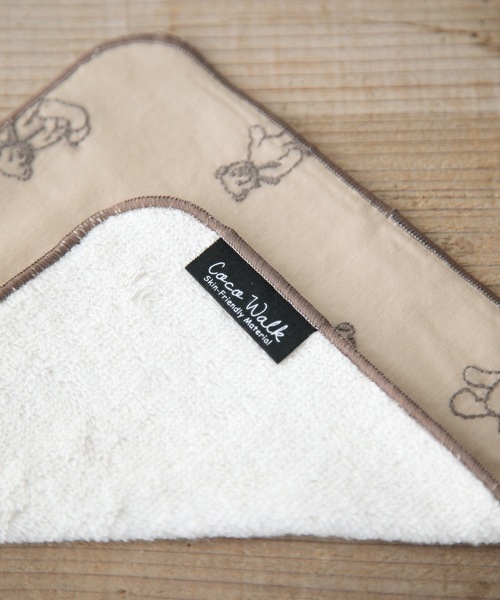 COCO WALK（ココウォーク）の「COCO WALK: 大人のミニハンカチ(テディベア刺?)（ハンカチ/ハンドタオル・レディース・オフホワイト/グレー/ベージュ・FREE）」の9枚目の写真