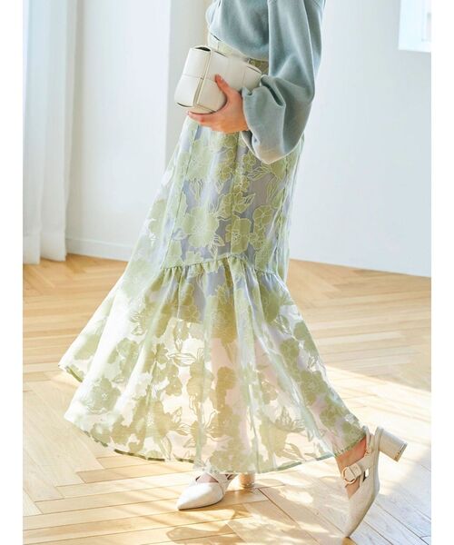 dazzlin（ダズリン）の「シアーフラワーセミフレアスカート（スカート・レディース・グリーン/ピンク/ベージュ・SMALL/MEDIUM）」の20枚目の写真