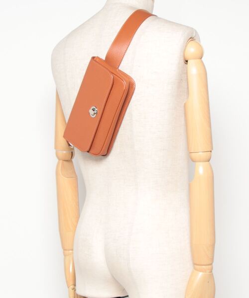 Spick & Span（スピックアンドスパン）の「#【Rachel Comey】 ウエストポーチ（ボディバッグ/ウエストポーチ・レディース・ブラウン・FREE）」の4枚目の写真