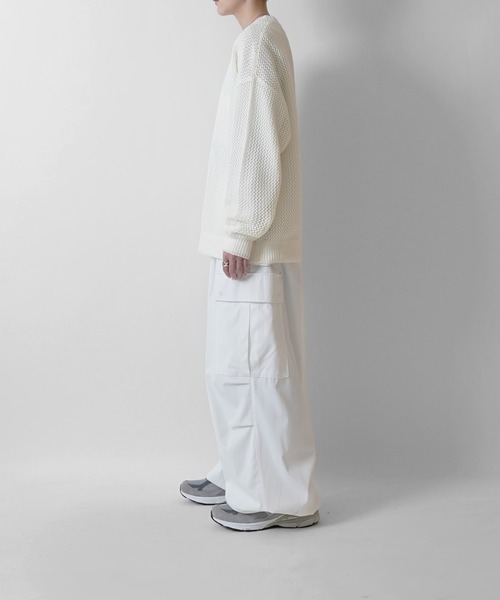 Confirm(コンファーム)の「透かし編み ビッグシルエット メッシュニットプルオーバー【Confirm】(ニット/セーター・メンズ・ブラック/ダークグレー/ナチュラル・M/L)」の16枚目の写真