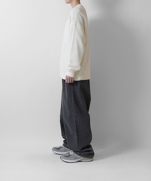 Confirm(コンファーム)の「透かし編み ビッグシルエット メッシュニットプルオーバー【Confirm】(ニット/セーター・メンズ・ブラック/ダークグレー/ナチュラル・M/L)」の19枚目の写真