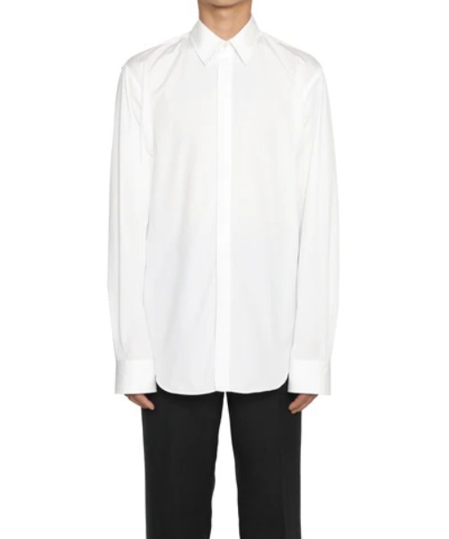 JOHN LAWRENCE SULLIVAN(ジョンローレンスサリバン)の「BROADCLOTH REGULAR COLLAR SHIRT(シャツ/ブラウス・メンズ・ホワイト/ブラック/サックスブルー・46/44/48)」の5枚目の写真