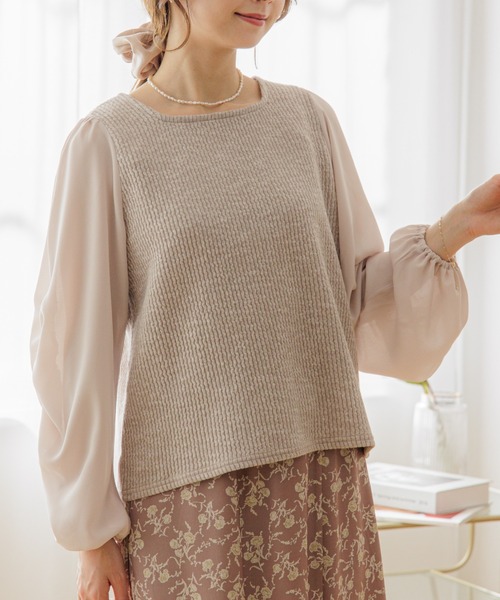 flower(フラワー)の「ギャザースリーブブラウス(シャツ/ブラウス・レディース・アイボリー/ベージュ・FREE)」の1枚目の写真