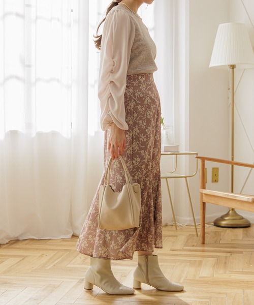 flower(フラワー)の「ギャザースリーブブラウス(シャツ/ブラウス・レディース・アイボリー/ベージュ・FREE)」の9枚目の写真