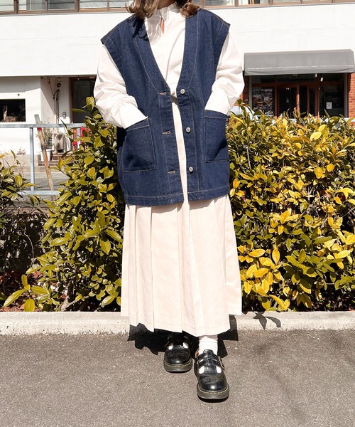 Mysa&Liina(ミーサリーナ)の「オーバーサイズデニムベスト(ベスト・レディース・インディゴブルー/サックスブルー・M)」の17枚目の写真