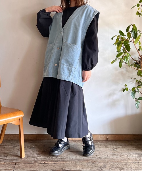 Mysa&Liina(ミーサリーナ)の「オーバーサイズデニムベスト(ベスト・レディース・インディゴブルー/サックスブルー・M)」の11枚目の写真