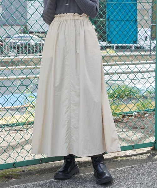 Auntie Rosa Holiday(アンティローザホリデー)の「ナイロンフレアスカート(スカート・レディース・ブラック/ベージュ/スカイブルー/カーキ/オリーブ・マルチサイズ)」の17枚目の写真