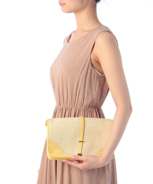 grove（グローブ）の「2WAYペーパー素材ベルトフラップショルダーバッグ（ショルダーバッグ・レディース・ホワイト/イエロー/ピンク/ブルー/ブラック/ブルー系1・00）」の11枚目の写真