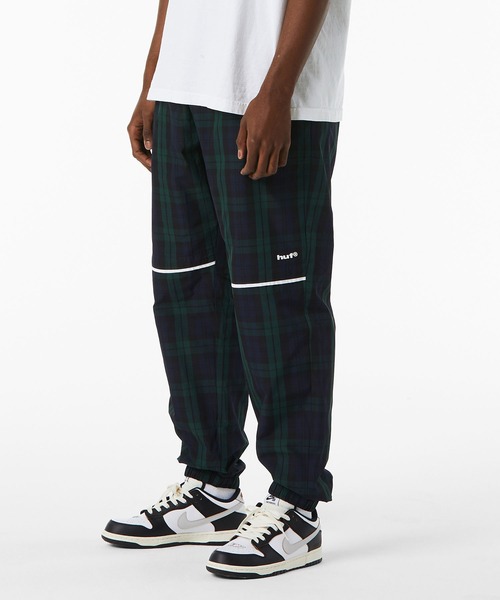 HUF チェックパンツ HUF（ハフ）の「CAMDEN PLAID TRACK PANT / HUF トラックパンツ
