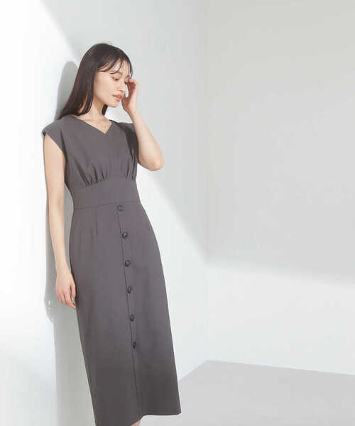 【新品】ナチュラルビューティーベーシック　フロントボタンフレアニットワンピース フロントボタンフレアニットワンピース | ナチュラル