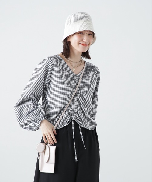 N.（N. Natural Beauty Basic）（エヌエヌナチュラルビューティーベーシック）の「◆ドロストギャザーブラウス（シャツ/ブラウス・レディース・レッド/イエロー系その他/ブラック系その他・MEDIUM）」の17枚目の写真