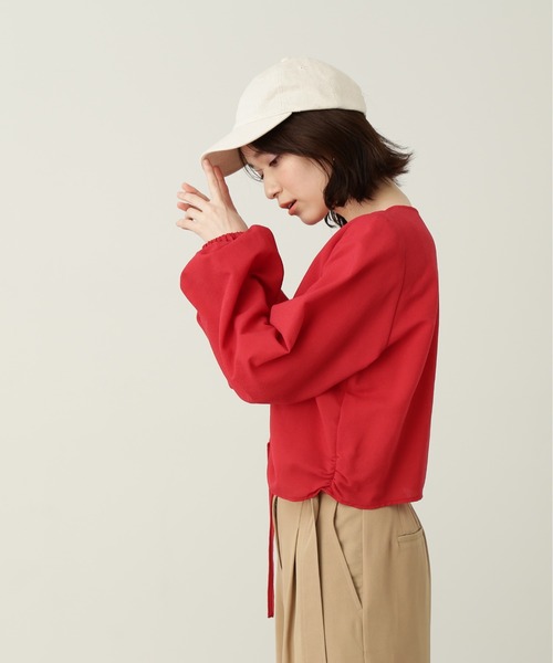 N.（N. Natural Beauty Basic）（エヌエヌナチュラルビューティーベーシック）の「◆ドロストギャザーブラウス（シャツ/ブラウス・レディース・レッド/イエロー系その他/ブラック系その他・MEDIUM）」の7枚目の写真