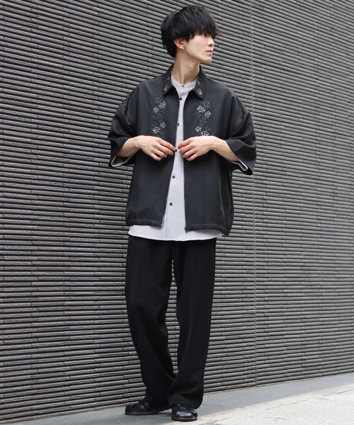 メンズ ブルゾン オーバーサイズ シャツジャケット Z07021 SITRY（シトリー）の「SITRY Flower Embroidery short sleeve