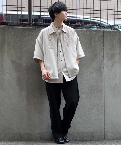 SITRY（シトリー）の「SITRY Flower Embroidery short sleeve